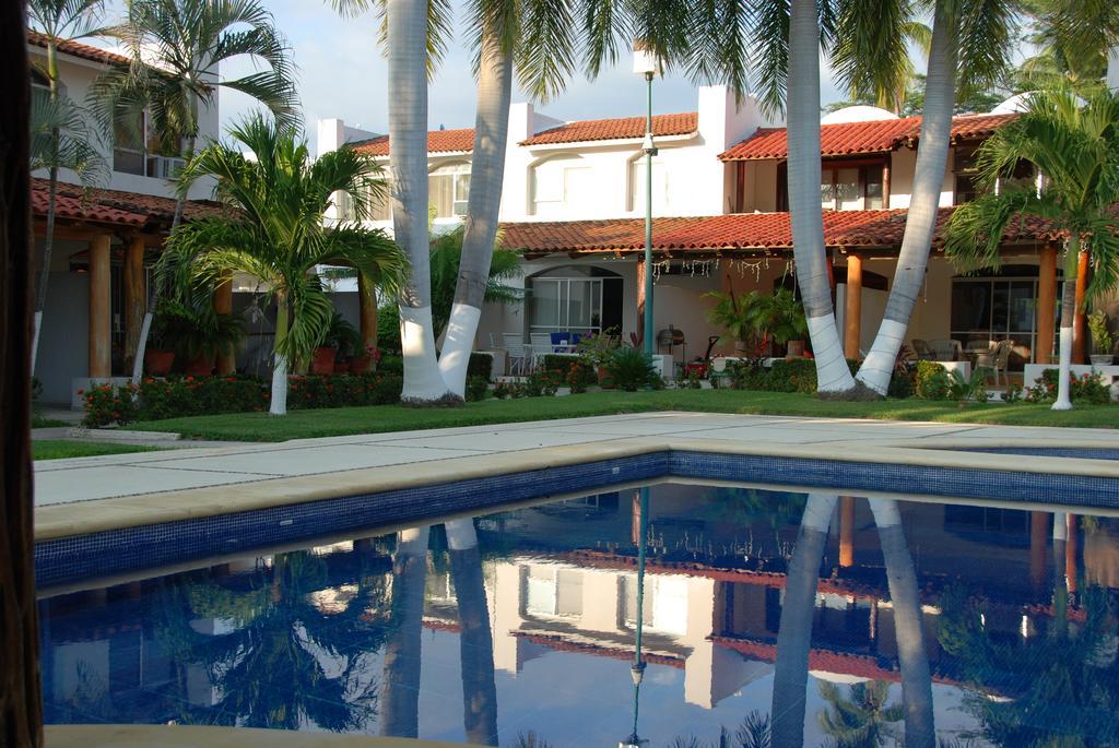 Casa Romantica De Playa Ixtapa  Exteriör bild