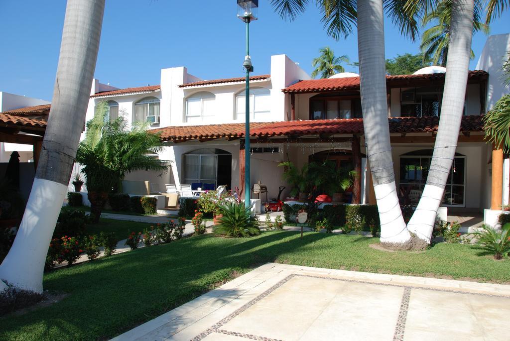 Casa Romantica De Playa Ixtapa  Exteriör bild