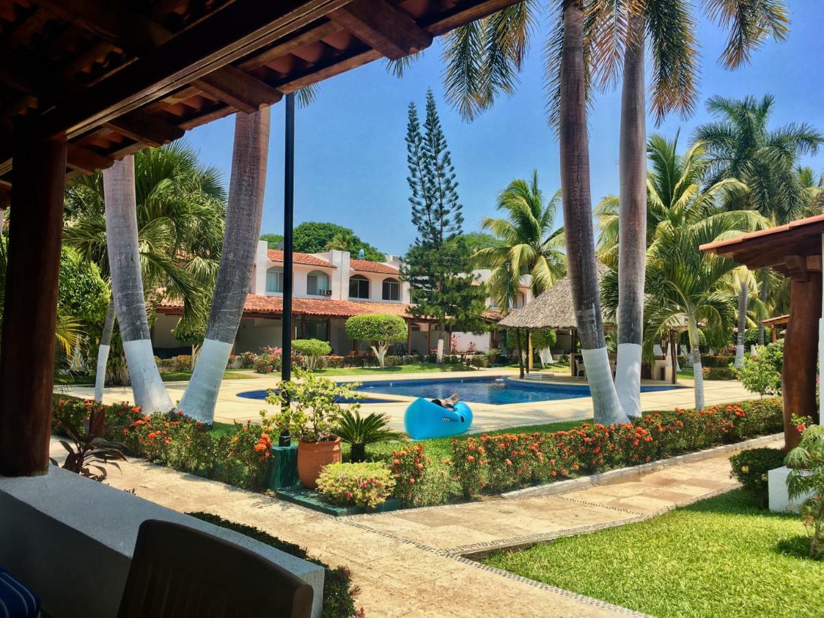 Casa Romantica De Playa Ixtapa  Exteriör bild